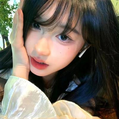 高歌艳舞乐璇宫 在线观看
